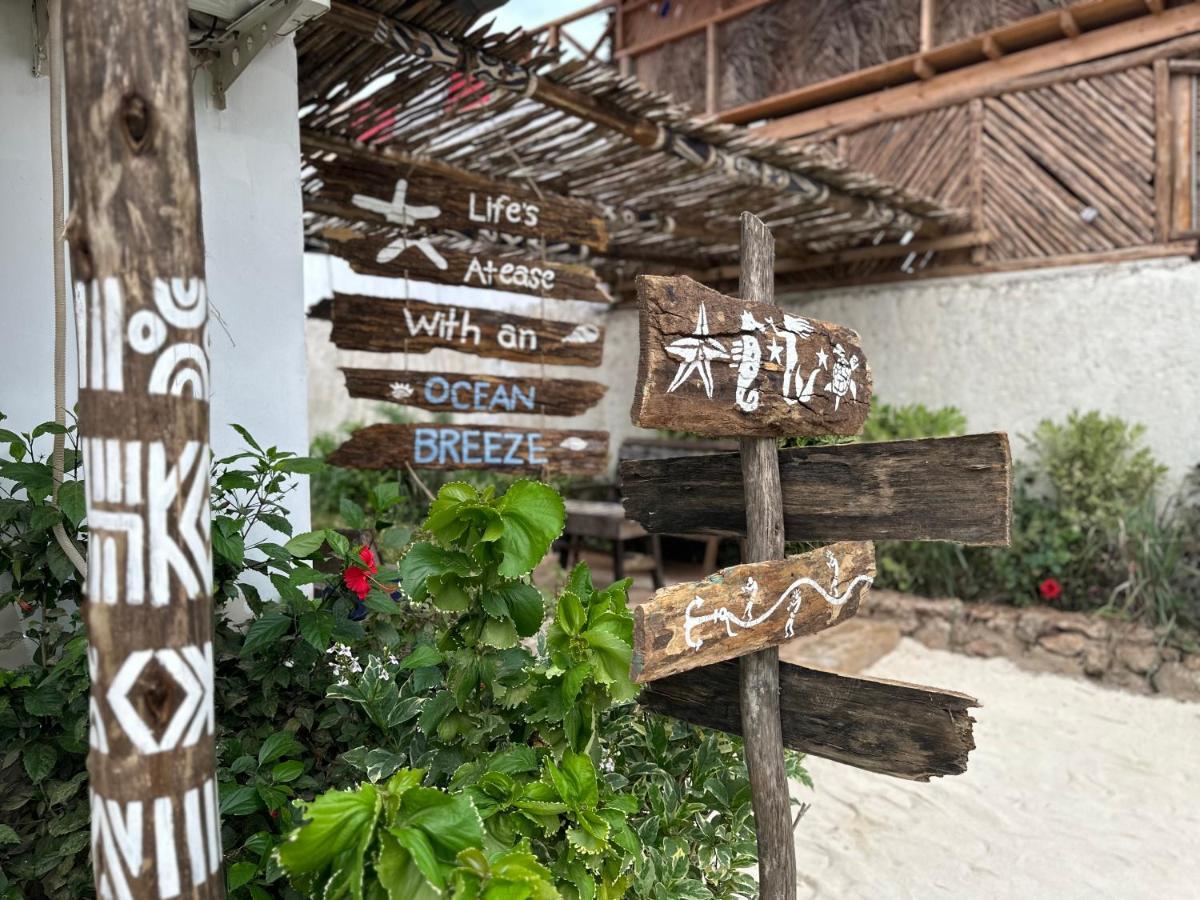 Ocean Breeze Boutique Hotel Nungwi Esterno foto