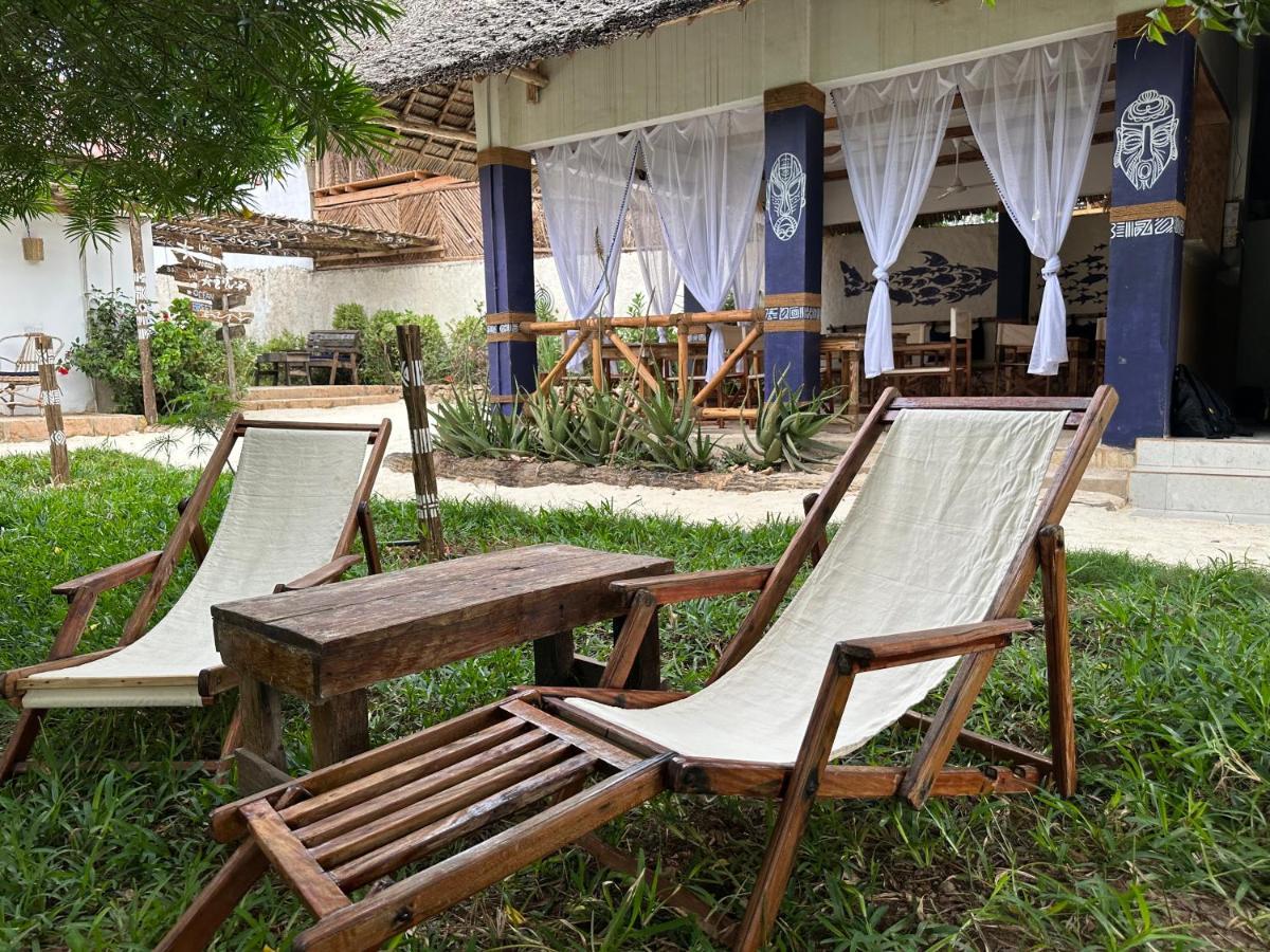 Ocean Breeze Boutique Hotel Nungwi Esterno foto