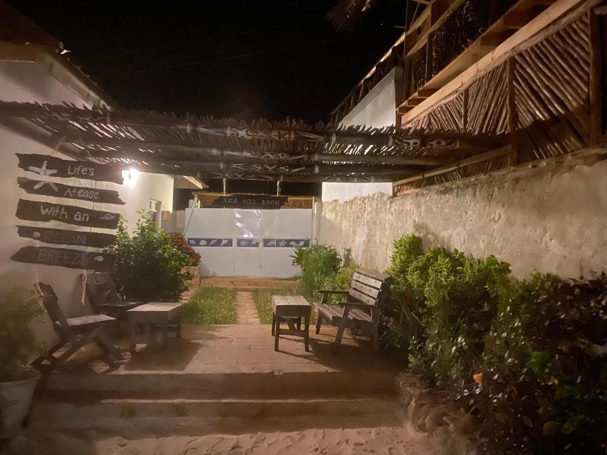 Ocean Breeze Boutique Hotel Nungwi Esterno foto